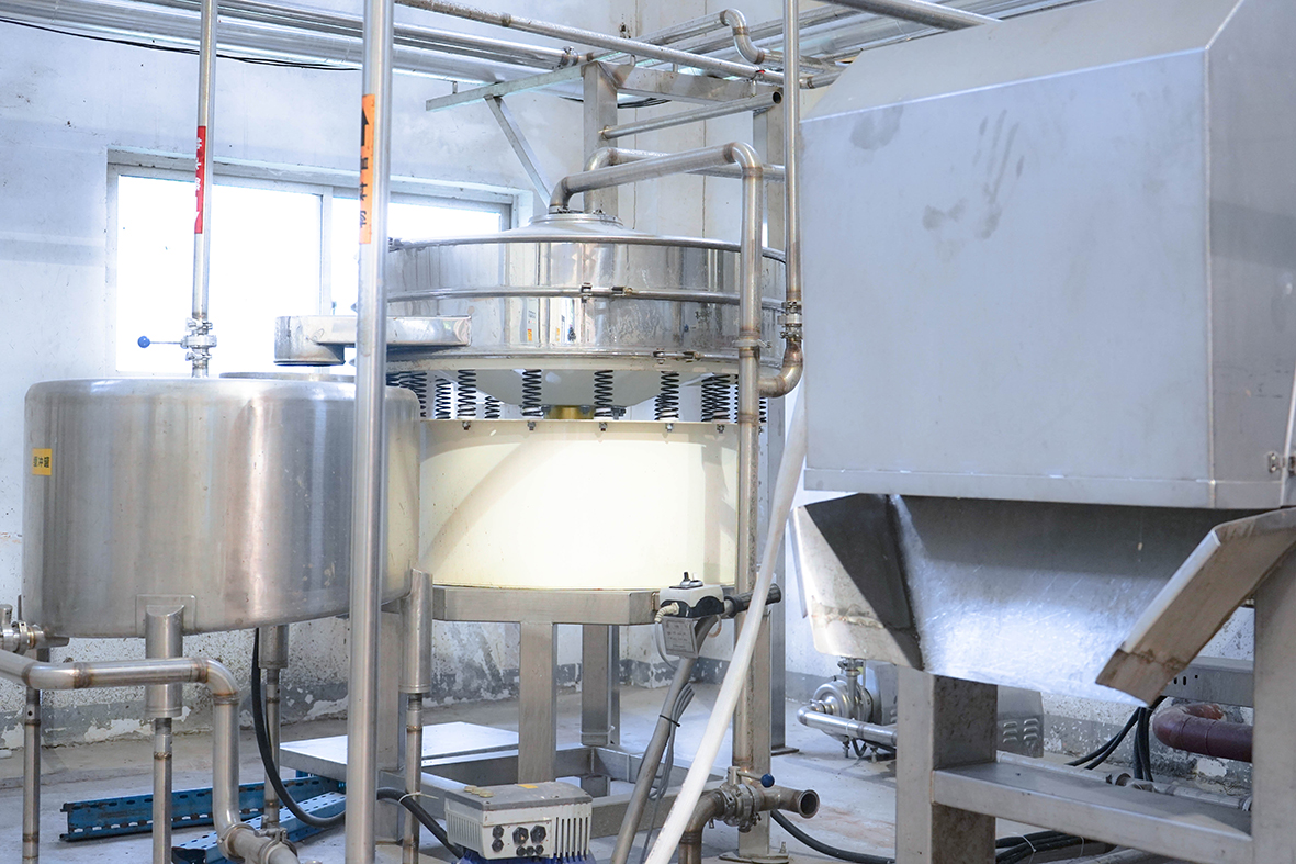 植物基、动物基有机肥发酵生产线工程现场